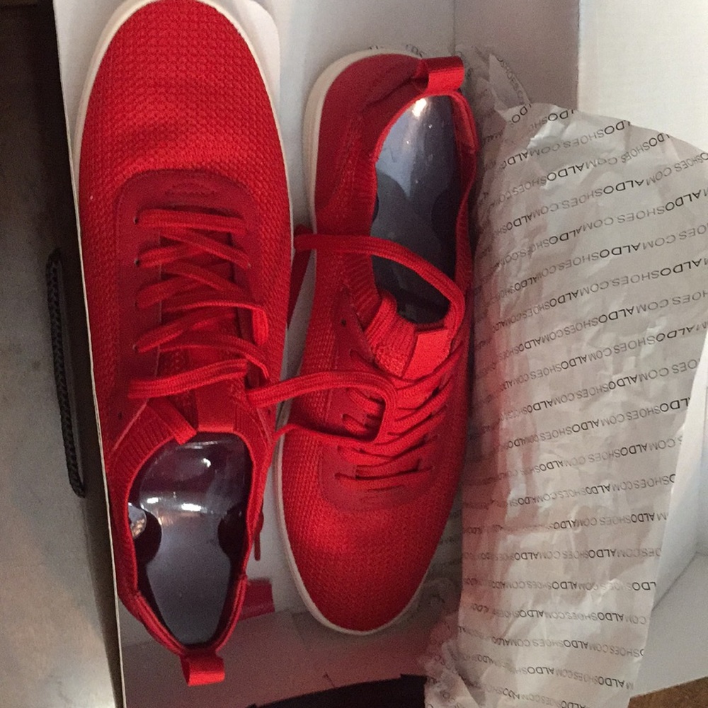 ALDO COURTICE -62 -Red Size 12
